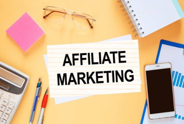 affiliate marketing is a job where you work alone